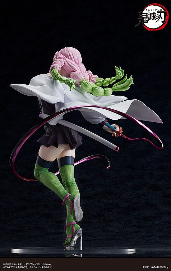 Mitsuri Kanroji Statue