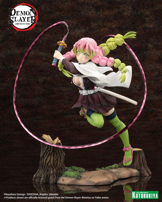 Mitsuri Statue