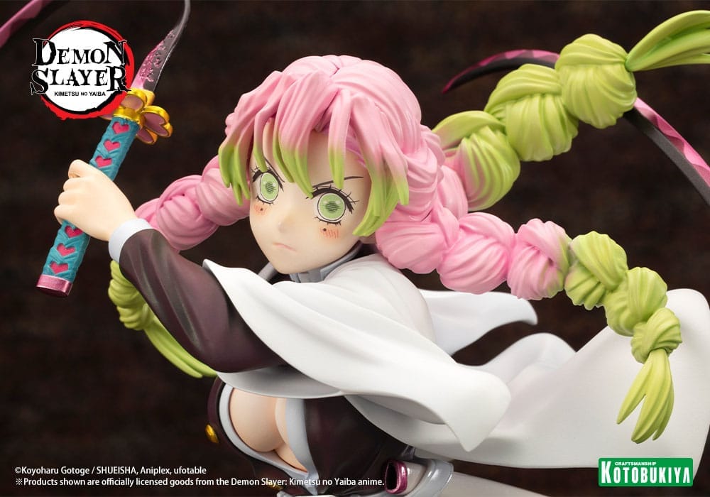Mitsuri Statue
