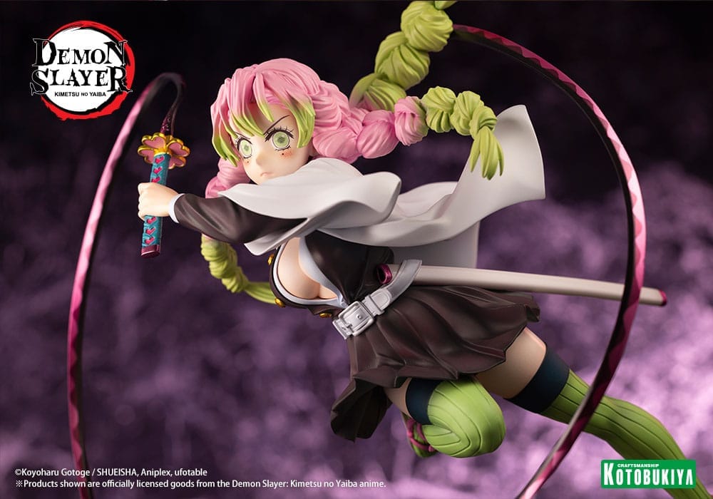 Mitsuri Statue