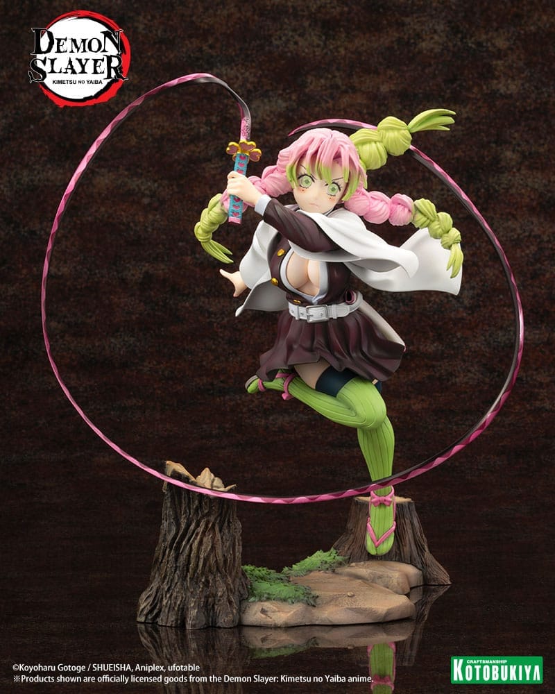 Mitsuri Statue