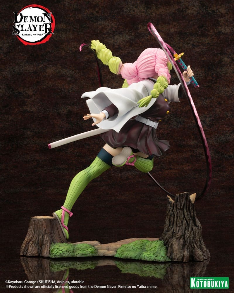 Mitsuri Statue