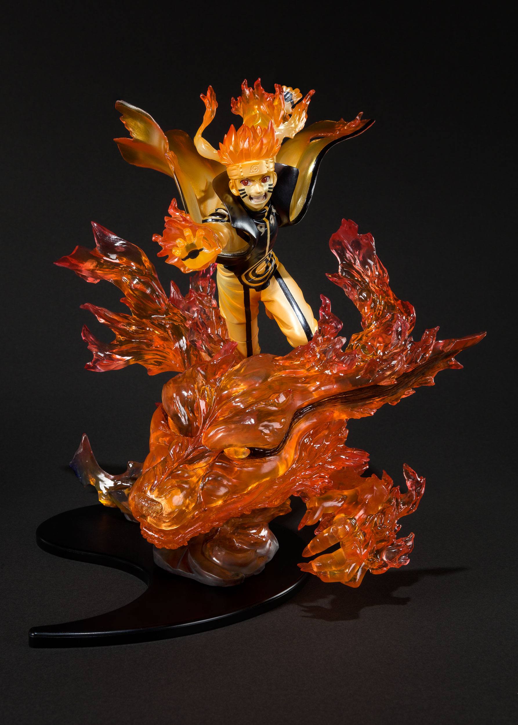 Kurama Naruto Statue